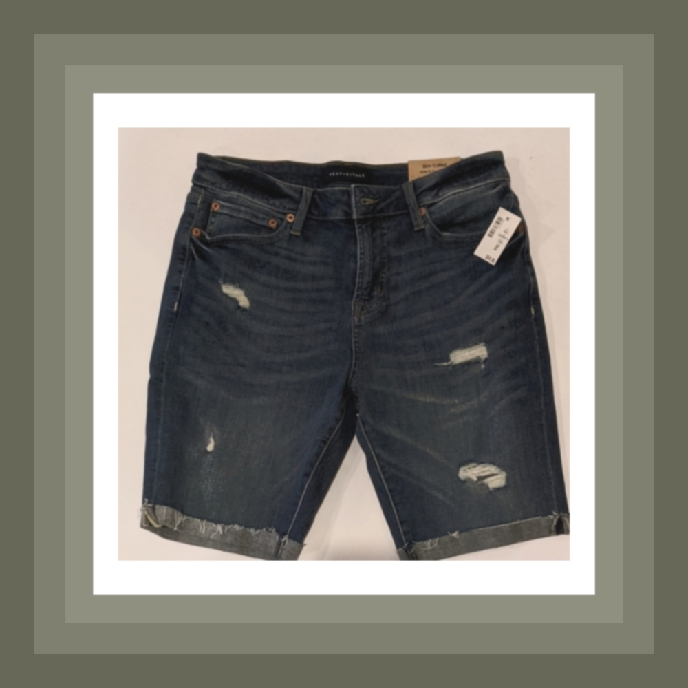 Aéropostale's Men Shorts